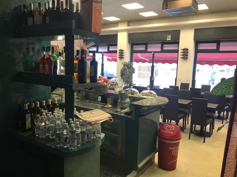 Bar Con Cibi Cotti Milano