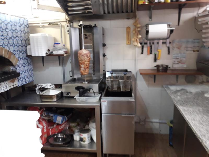 Pizzeria forno a legna