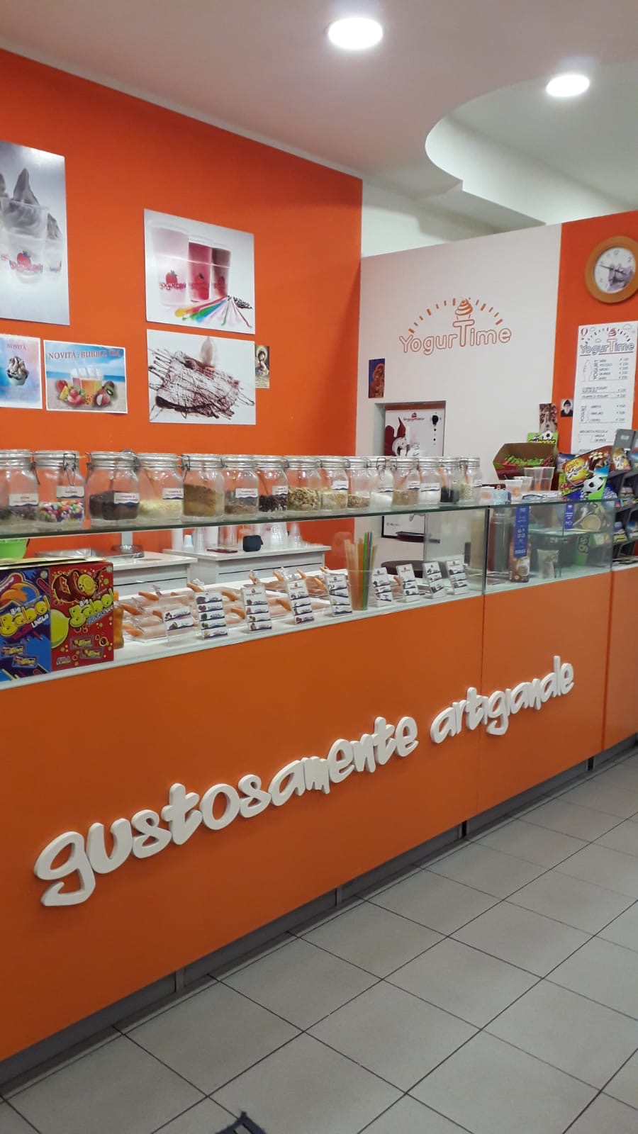 Yogurteria Bar  SEdriano (MI)