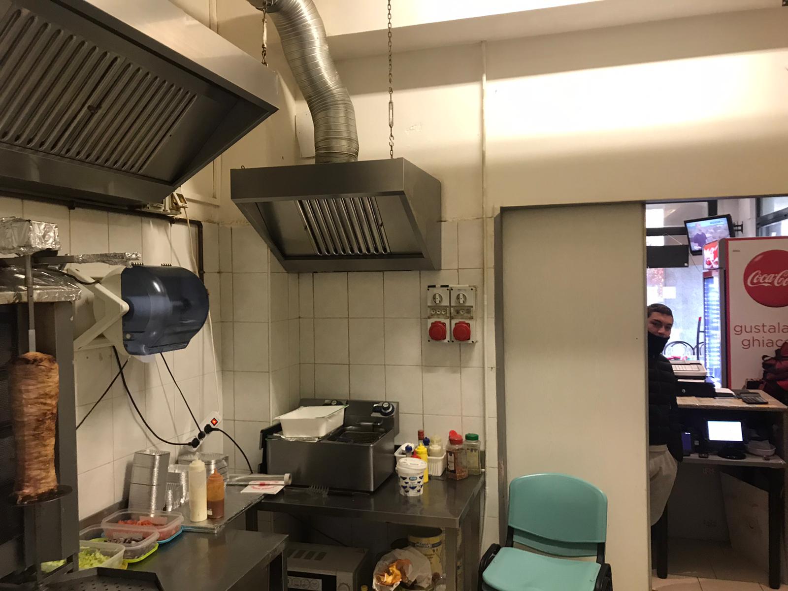 Pizzeria con somministrazione non assistita Milano