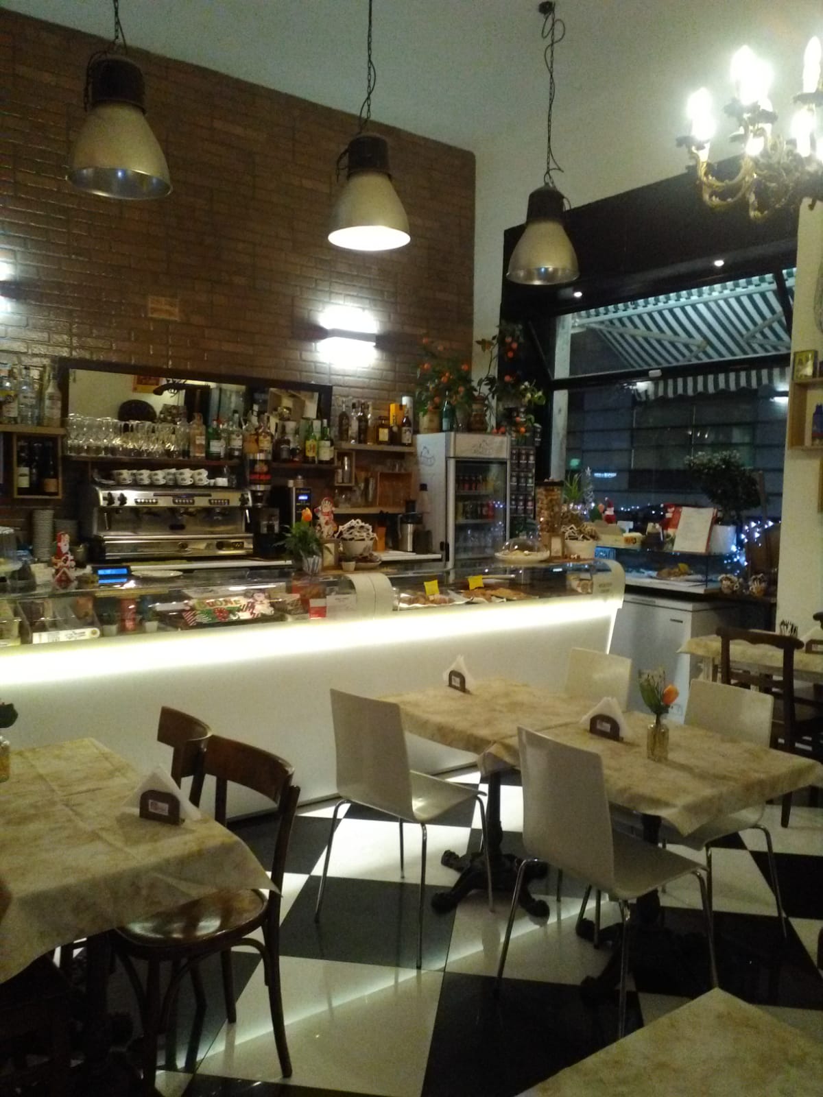 Bar bistrot Milano