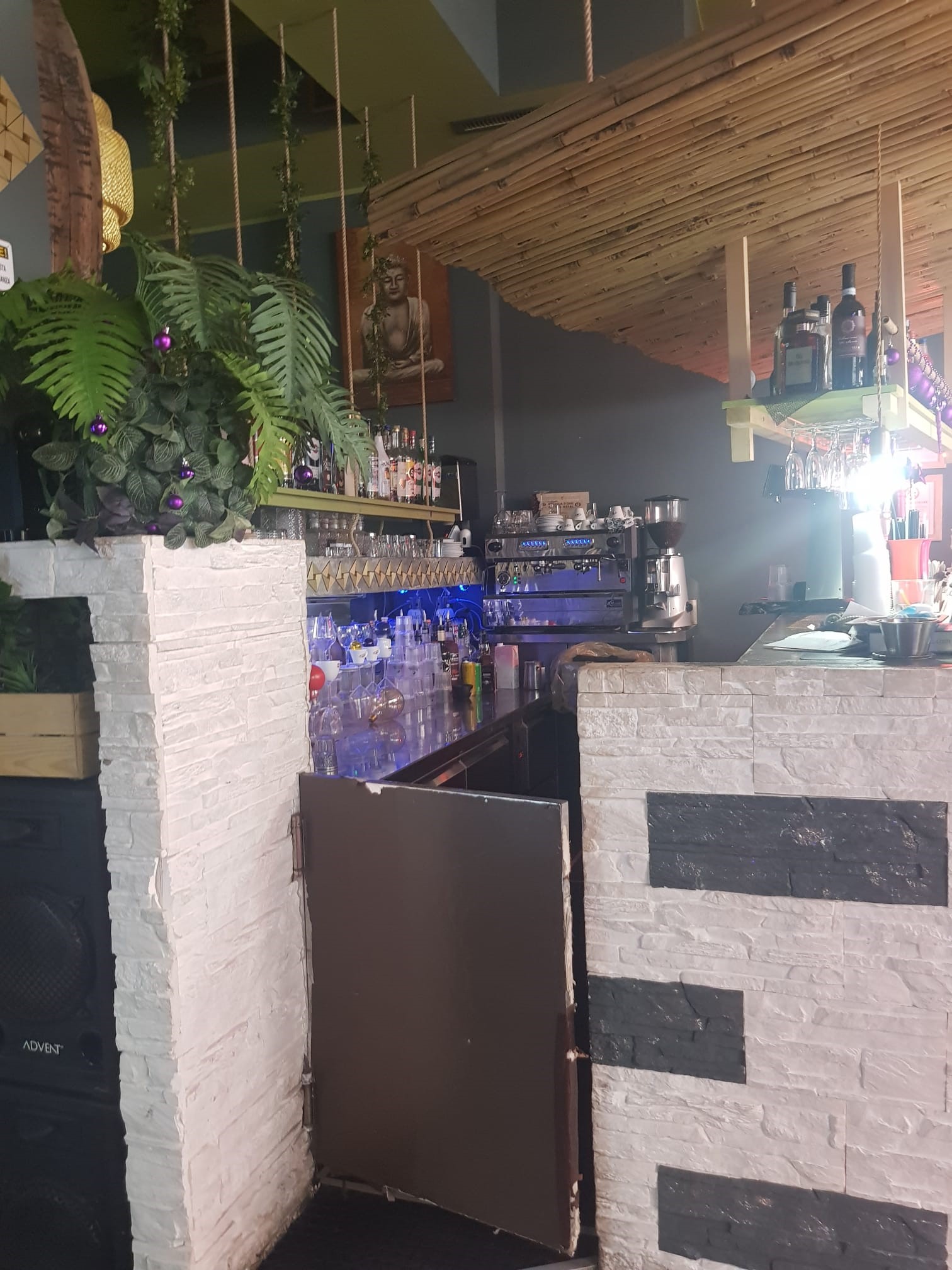 Bar Burger Narghilè P.le Cuoco Milano