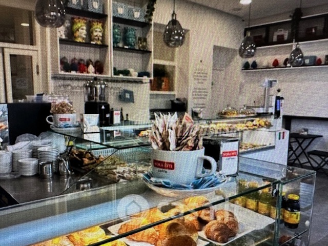 Bar Pasticceria con produzione 339.000€ Milano