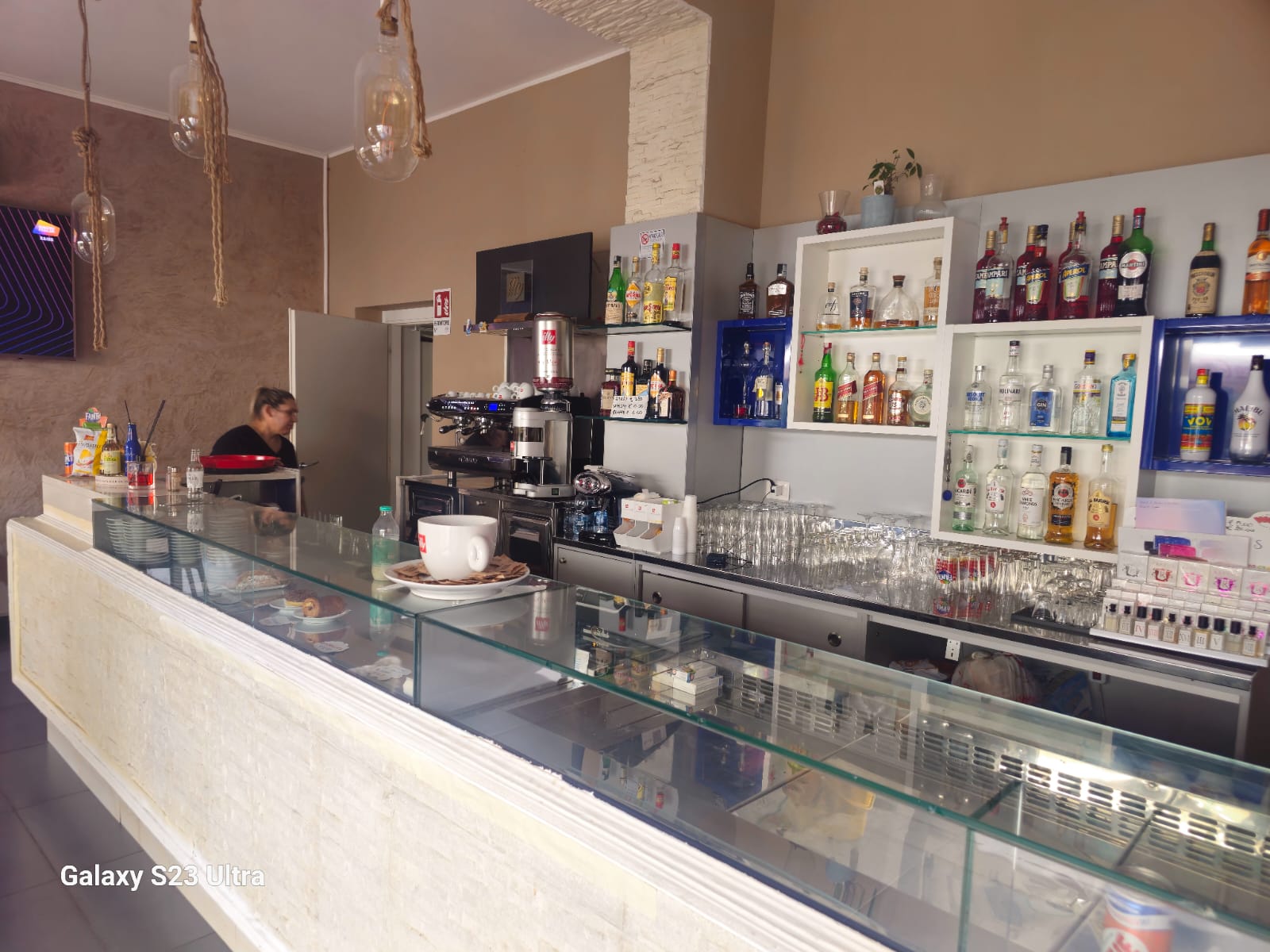 Bar Pizza Con forno Gas Monza 60.000€