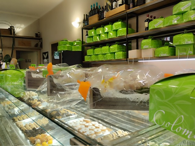 Bar  Gelateria  Pasticceria produzione propria Pogliano M.se € 300.000