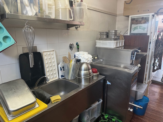 Gelateria Baggio  46000 €