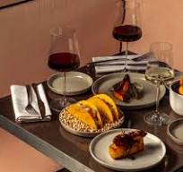 Saronno Enoteca con mescita 199000€