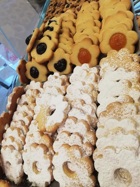Saronno PanCaffè € 400000