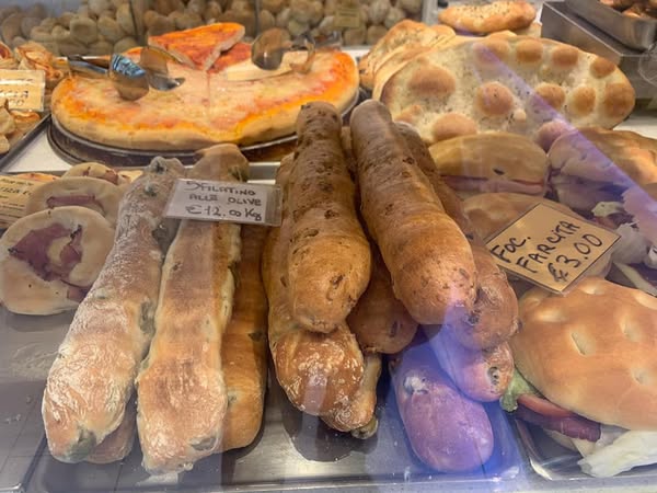 Saronno PanCaffè € 400000