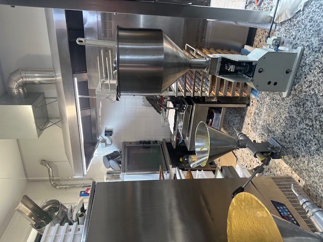 Bar  Gelateria  Pasticceria produzione propria Pogliano M.se