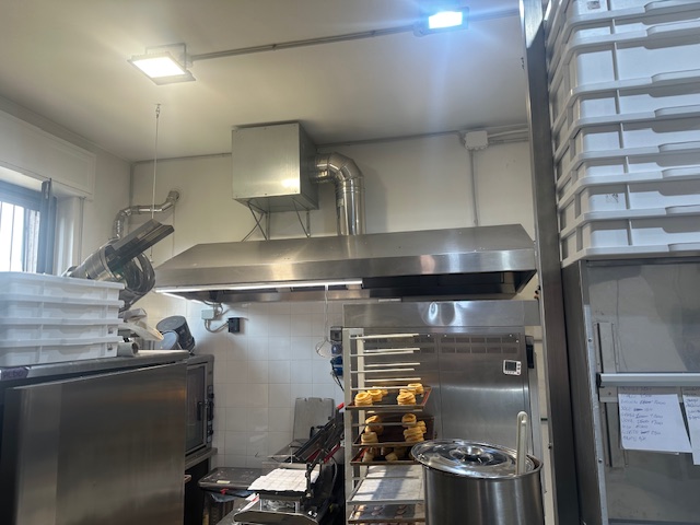 Bar  Gelateria  Pasticceria produzione propria Pogliano M.se