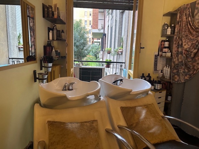 Parrucchiere Estetica 41.000€ Milano