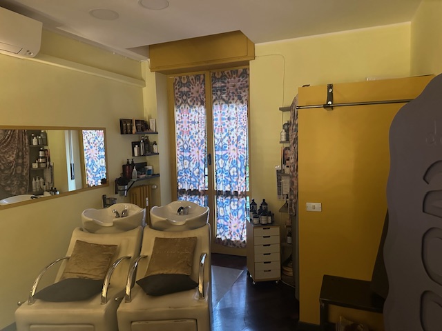 Parrucchiere Estetica 41.000€ Milano