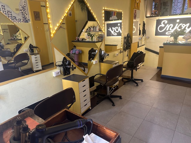 Parrucchiere Estetica 41.000€ Milano