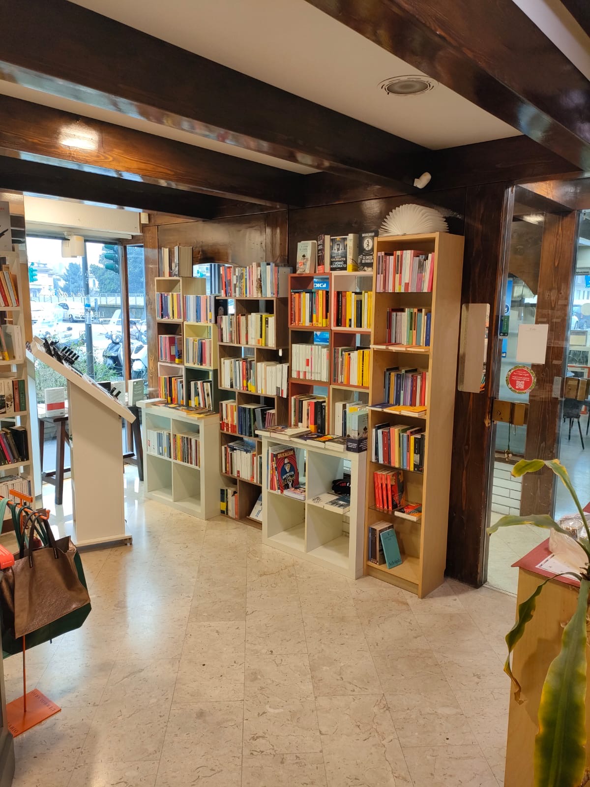 Erboristeria Libreria Profumeria 60.000€