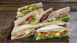 Pan caffè con laboratorio  Sarpi Milano 180.000€