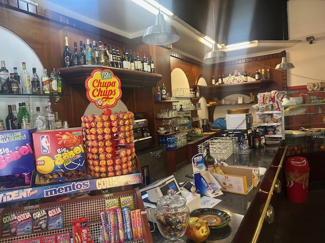 Milano Bar Tavola calda Zona Gustavo modena 149.000€