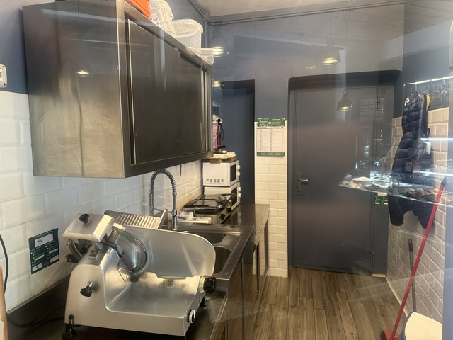 Bar Papiniano € 75000