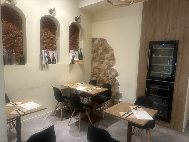 Bar con cucina darsena Milano 88.000€