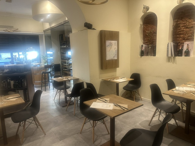 Bar con cucina darsena Milano 88.000€