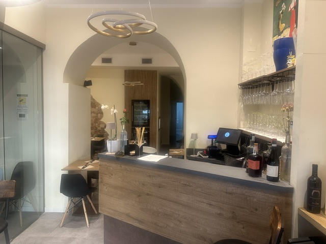 Bar con cucina darsena Milano 88.000€