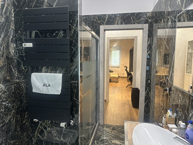Appartamento Milano Piazza Carbonari 450.000€